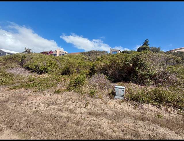 722M² VACANT LAND FOR SALE IN PARADISE BEACH